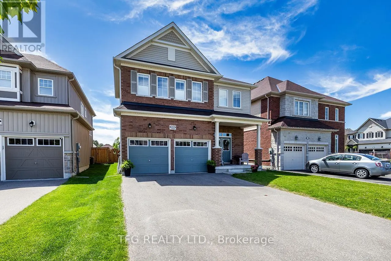 291 Kenneth Cole Drive, Clarington, Ontario  L1C 0W3 - Photo 2 - E12162271