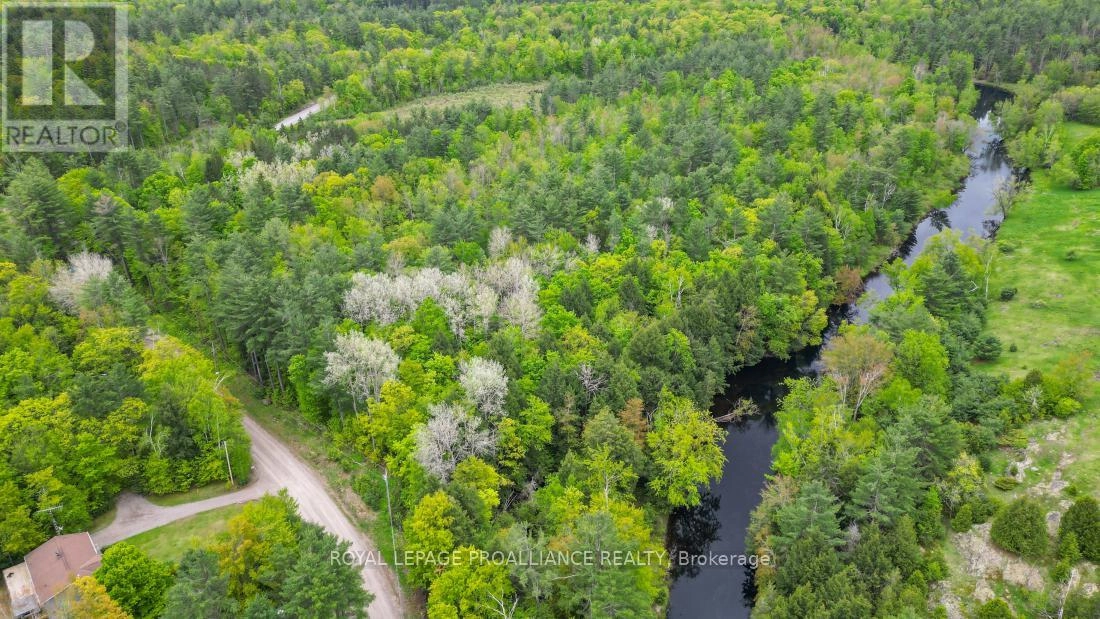 8 Clark Line Road, Addington Highlands, Ontario  K0H 1P0 - Photo 6 - X11989492