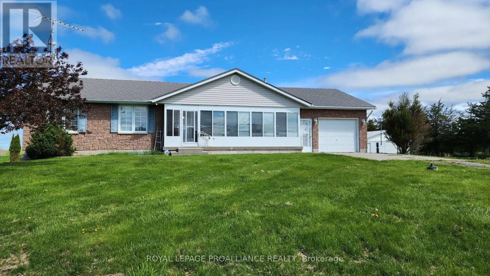 314 Closson Road, Prince Edward County, Ontario  K0K 2J0 - Photo 1 - X12172458