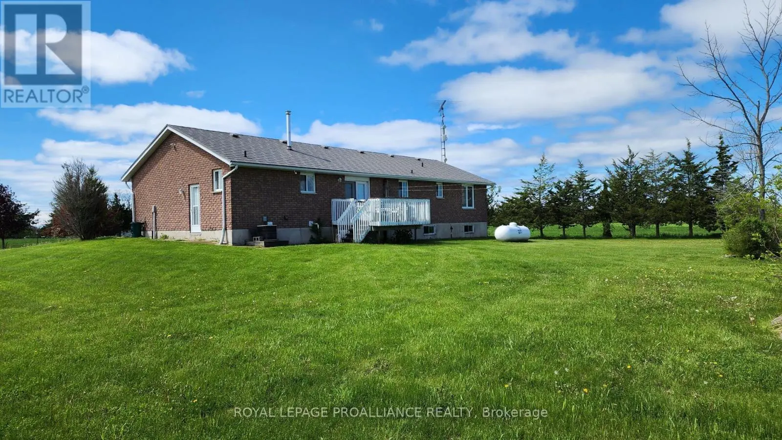 314 Closson Road, Prince Edward County, Ontario  K0K 2J0 - Photo 3 - X12172458