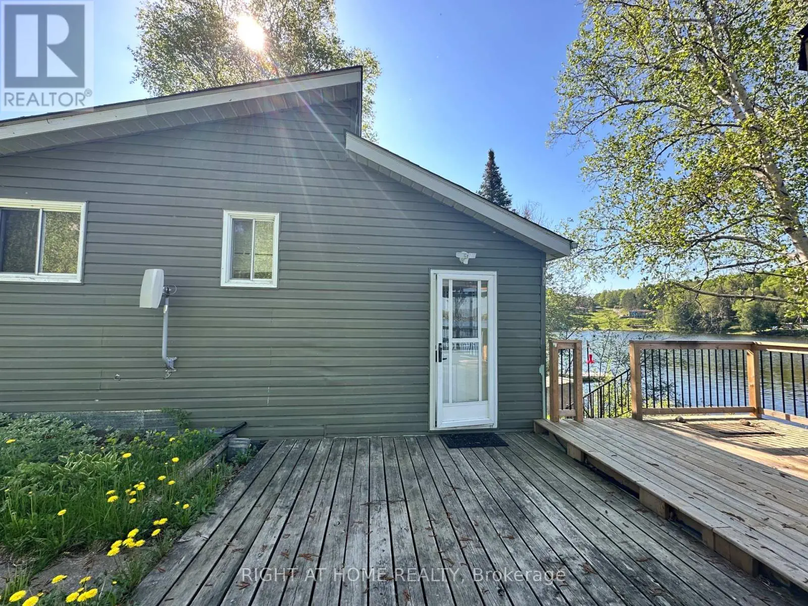 33 Perrenial Lane, East Ferris, Ontario  P0H 1B0 - Photo 2 - X12172566