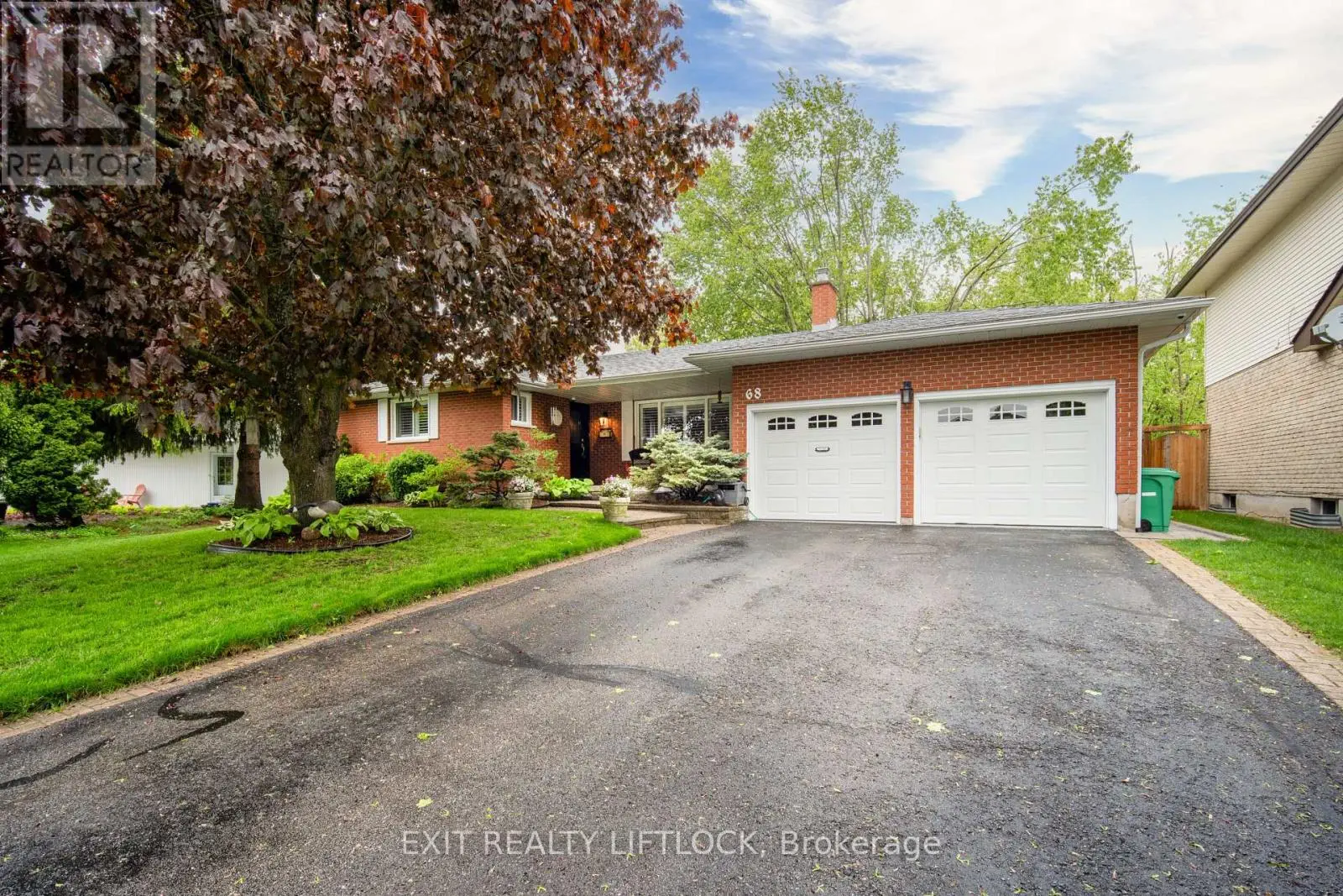 68 Champlain Crescent, Peterborough North, Ontario  K9L 1T1 - Photo 1 - X12172569