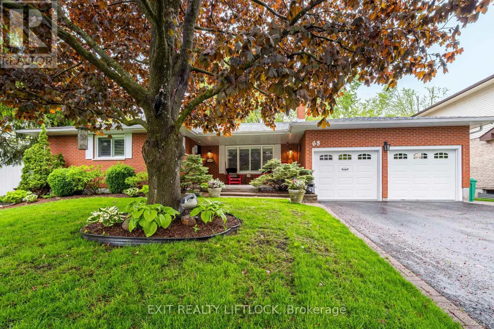 68 Champlain Crescent, Peterborough North, Ontario  K9L 1T1 - Photo 2 - X12172569