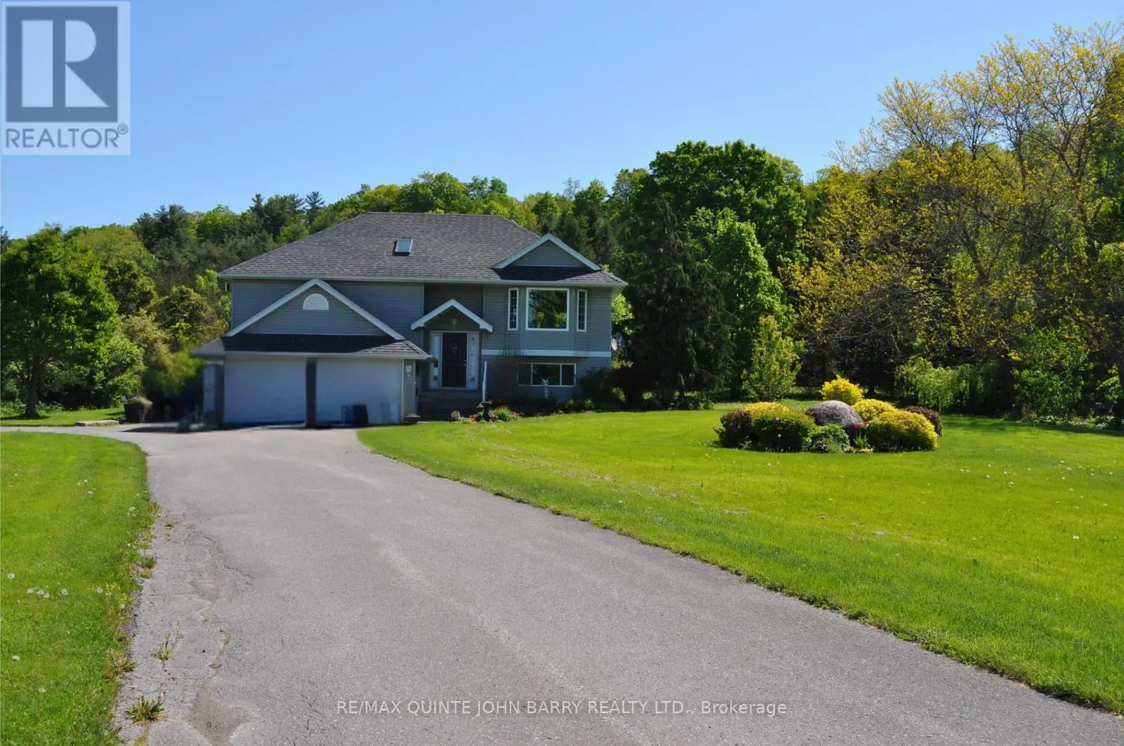 77 Fitzgerald Road, Quinte West, Ontario  K8V 0B1 - Photo 1 - X12026197