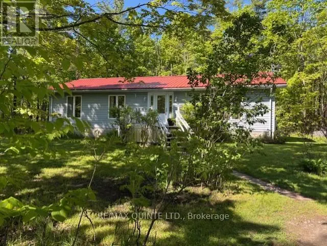 47 Reynolds Road, Madoc, Ontario  K0K 2K0 - Photo 1 - X12173385