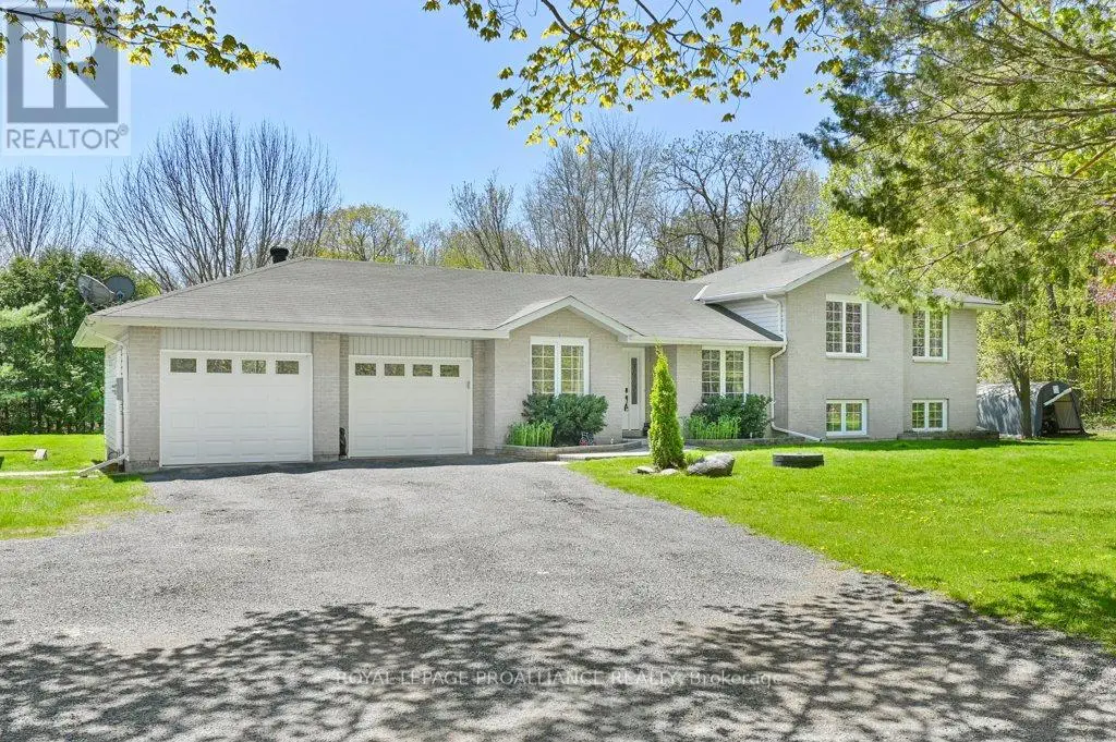 347 Downs Road, Quinte West, Ontario  K8V 5P6 - Photo 2 - X12173626