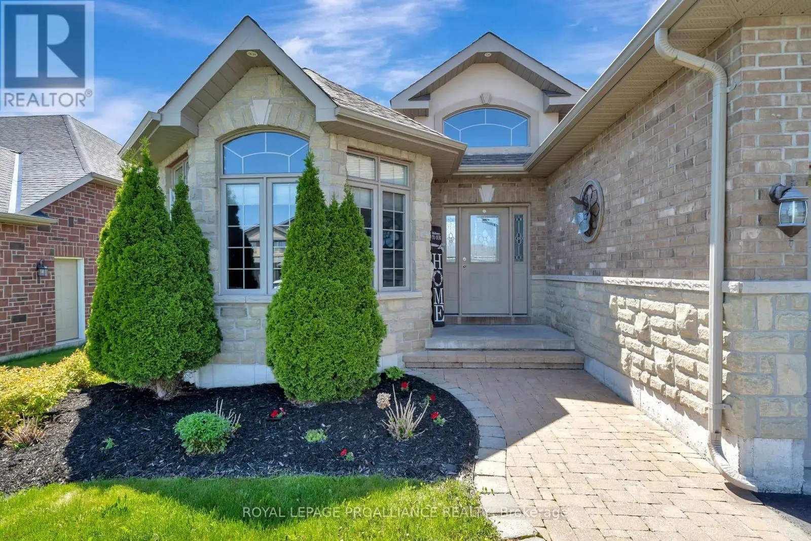 24 Hampton Ridge Drive, Belleville, Ontario  K8N 0B2 - Photo 2 - X12174347
