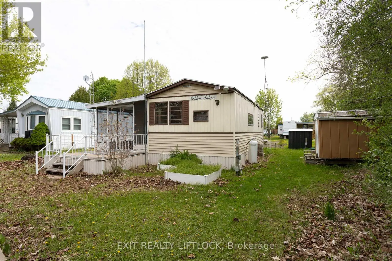 1 Hilltop Dr - 740 Serpent Mounds Road, Otonabee-South Monaghan, Ontario  K0L 2G0 - Photo 3 - X12174767