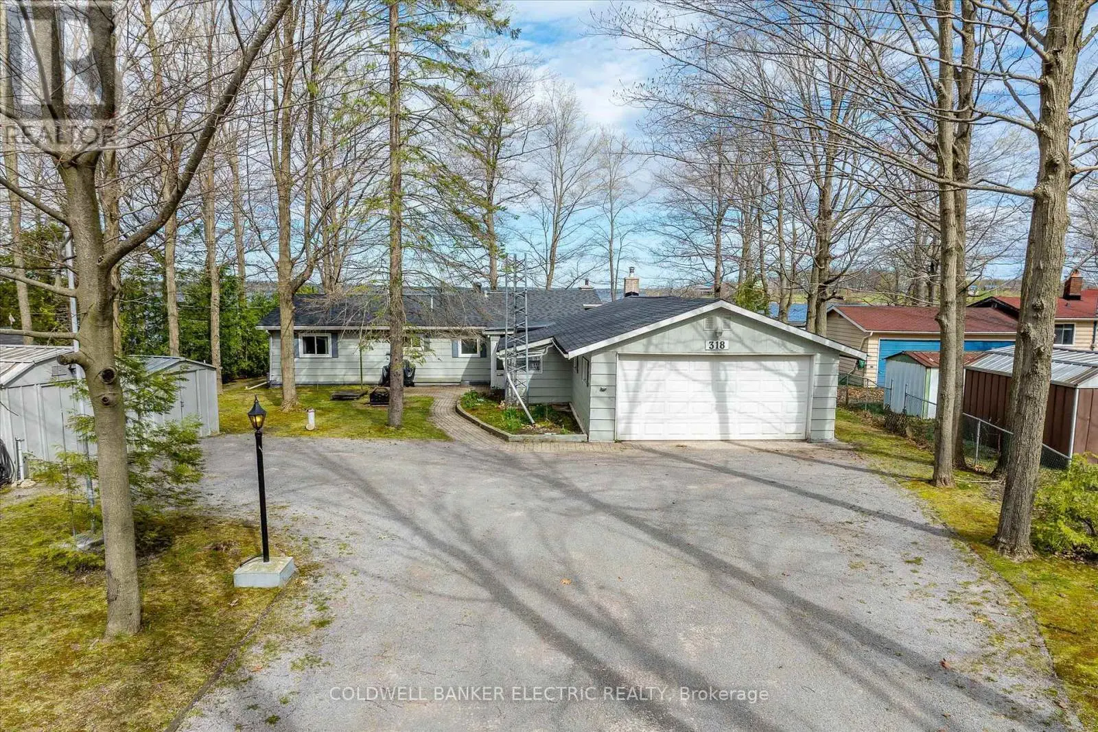 318 Fothergill Isle, Selwyn, Ontario  K9J 6X2 - Photo 3 - X12175111