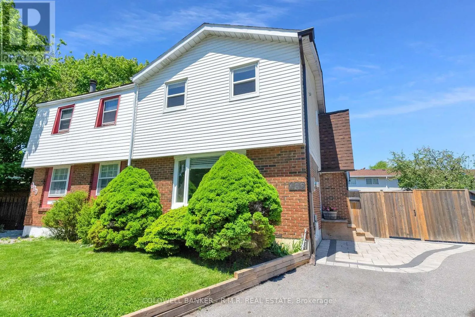 486 Neptune Court, Oshawa, Ontario  L1J 6E1 - Photo 2 - E12175213