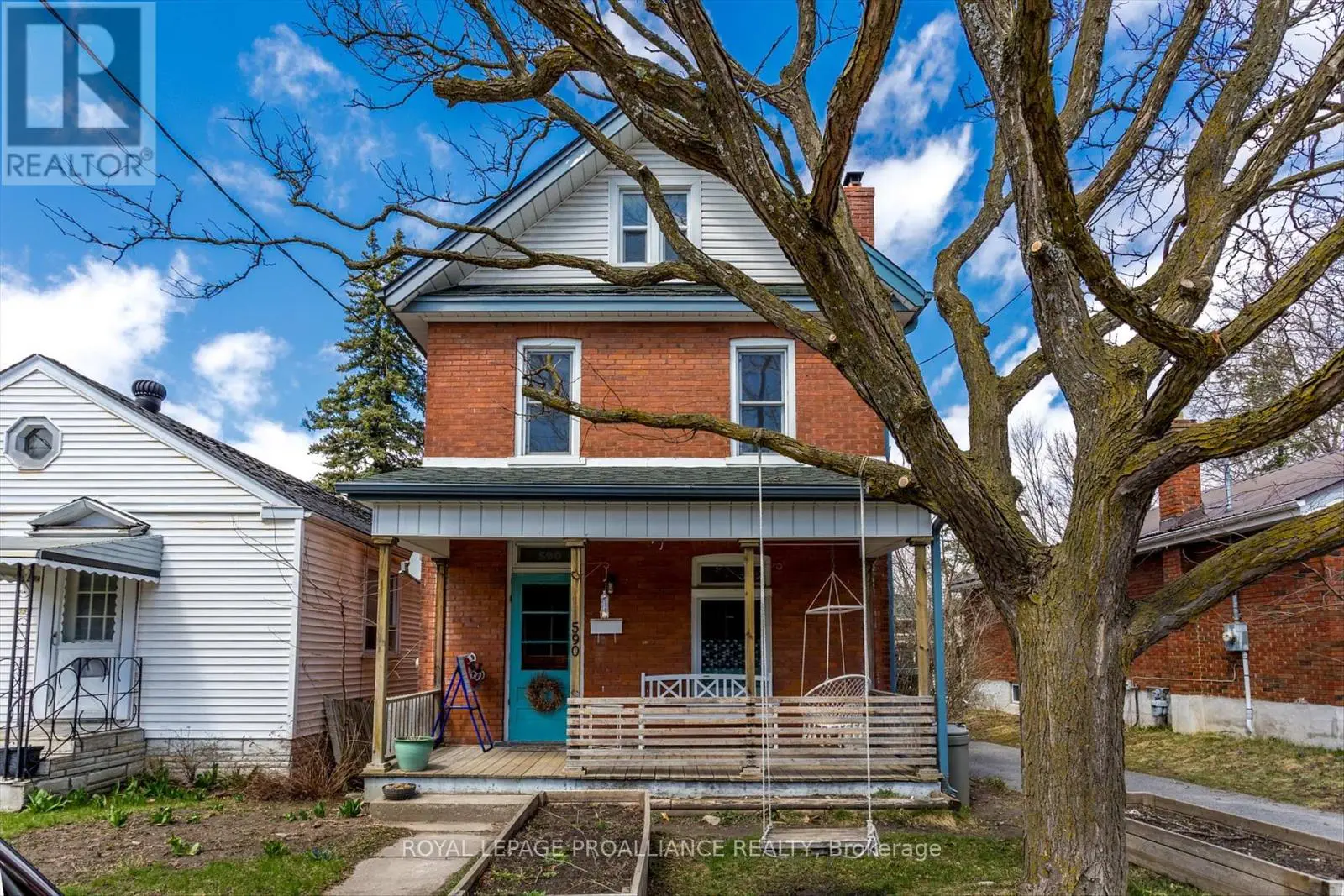 590 Murray Street, Peterborough Central, Ontario  K9H 2V1 - Photo 1 - X12175564