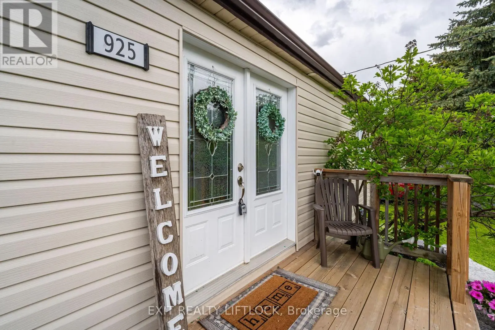 925 Ford Street, Peterborough Central, Ontario  K9J 5V2 - Photo 3 - X12175625