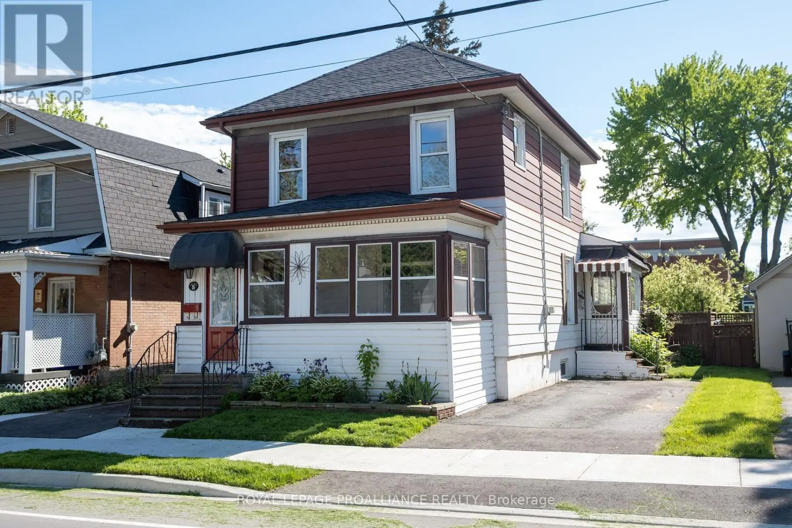 5 Albion Street, Belleville, Ontario  K8N 3R7 - Photo 1 - X12175710