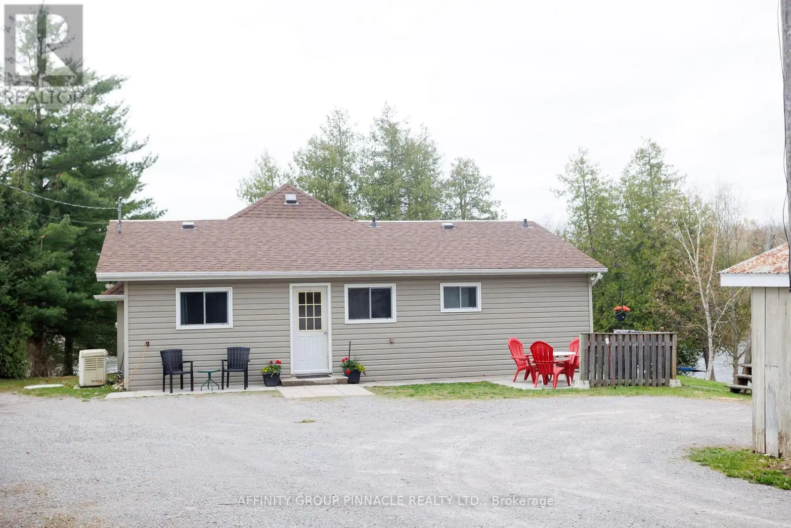 106 Coldstream Road, Kawartha Lakes, Ontario  K0M 1N0 - Photo 3 - X12144637