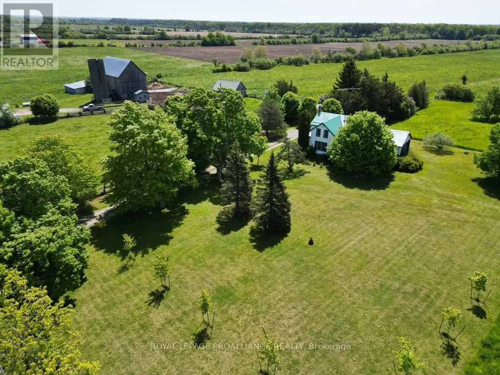 783 Wilson Road, Prince Edward County, Ontario  K0K 1G0 - Photo 1 - X12171442