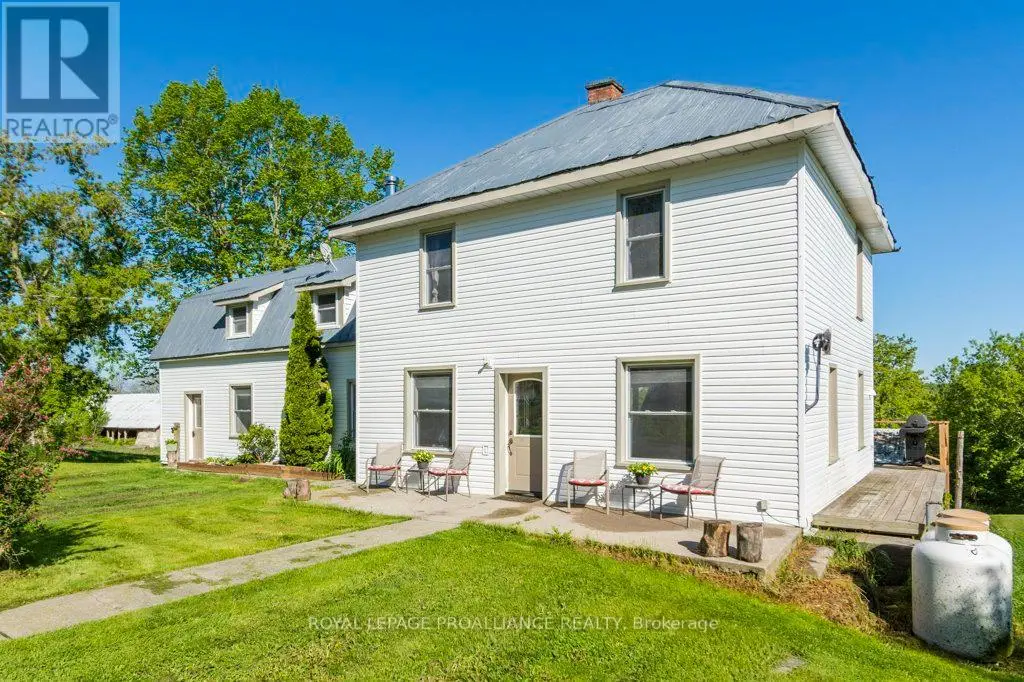 1780 Victoria Road, Prince Edward County, Ontario  K0K 1L0 - Photo 3 - X12176519