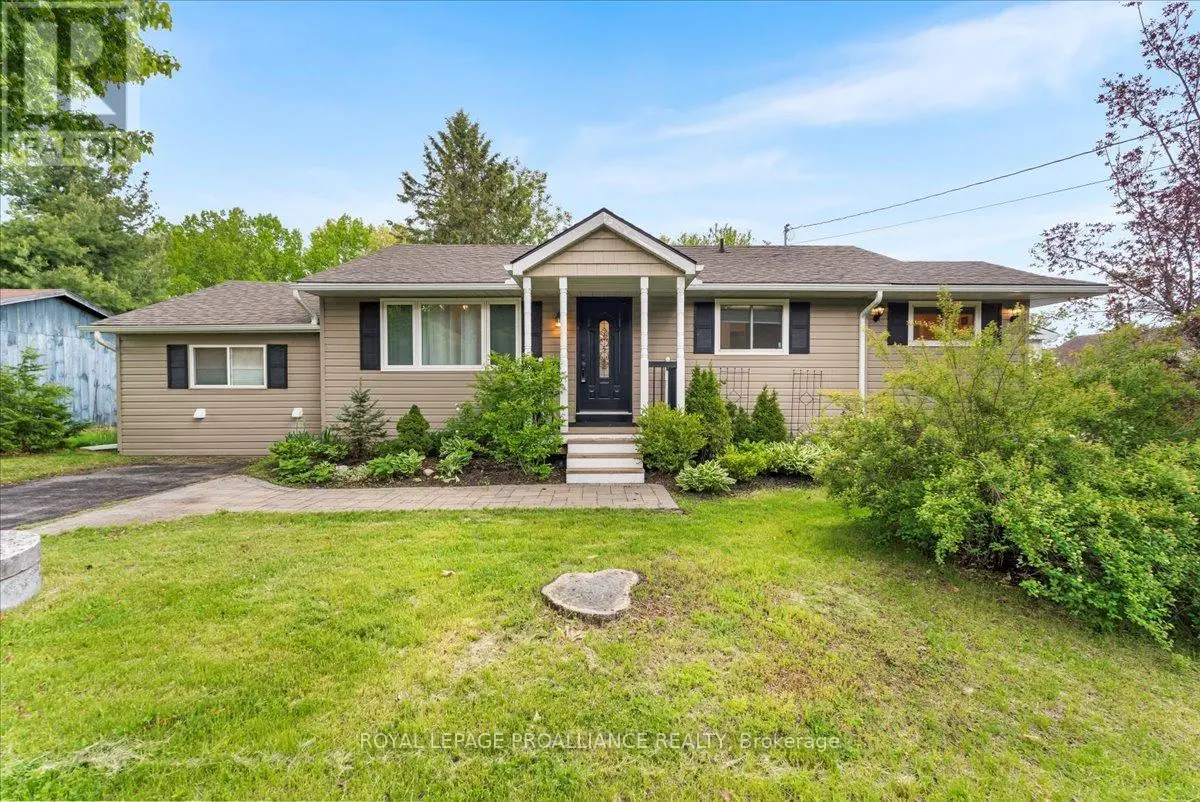 29 Helyer Road, Quinte West, Ontario  K8V 5P4 - Photo 2 - X12176539