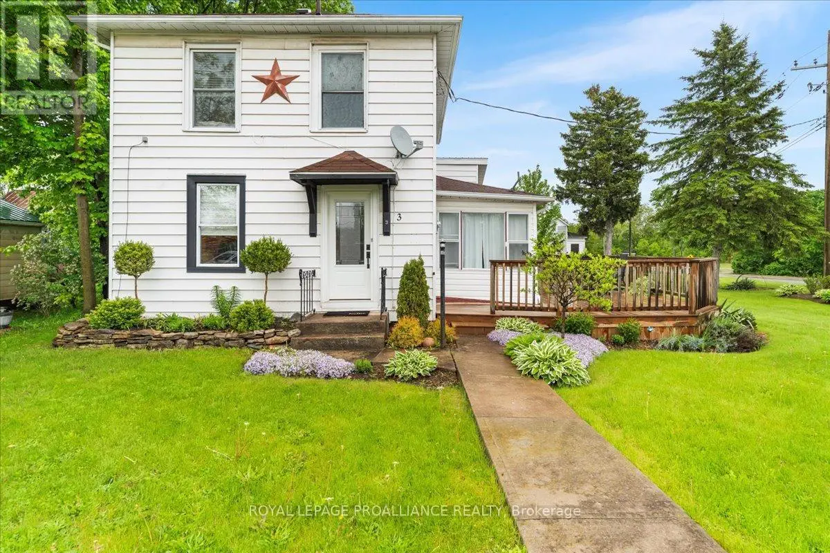 3 Colborne Street, Tweed, Ontario  K0K 3J0 - Photo 2 - X12176563