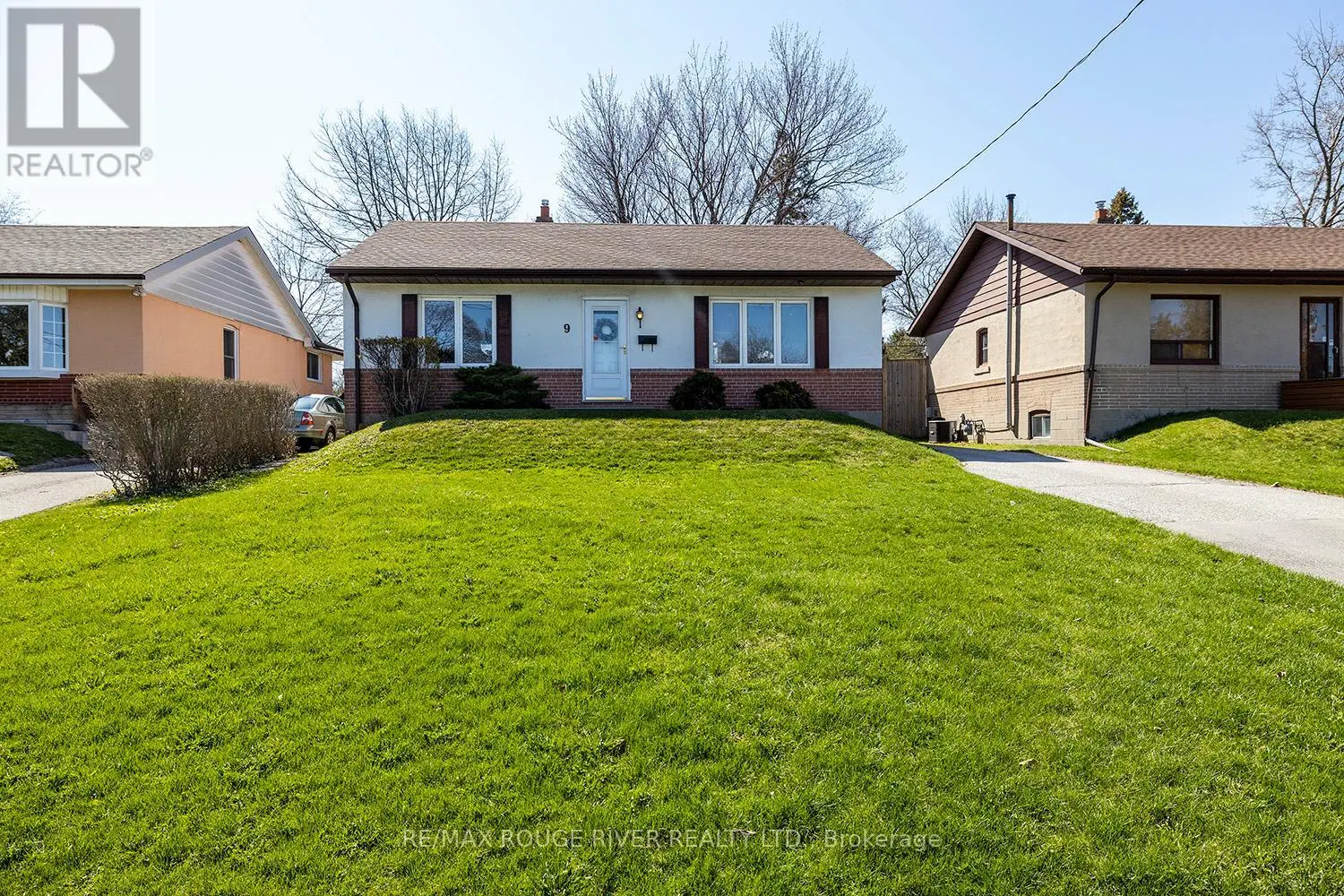 9 Granard Boulevard, Toronto, Ontario  M1M 2C9 - Photo 2 - E12176838