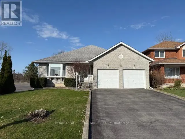 21 Grosvenor Drive, Belleville, Ontario  K8P 5K3 - Photo 1 - X12176844