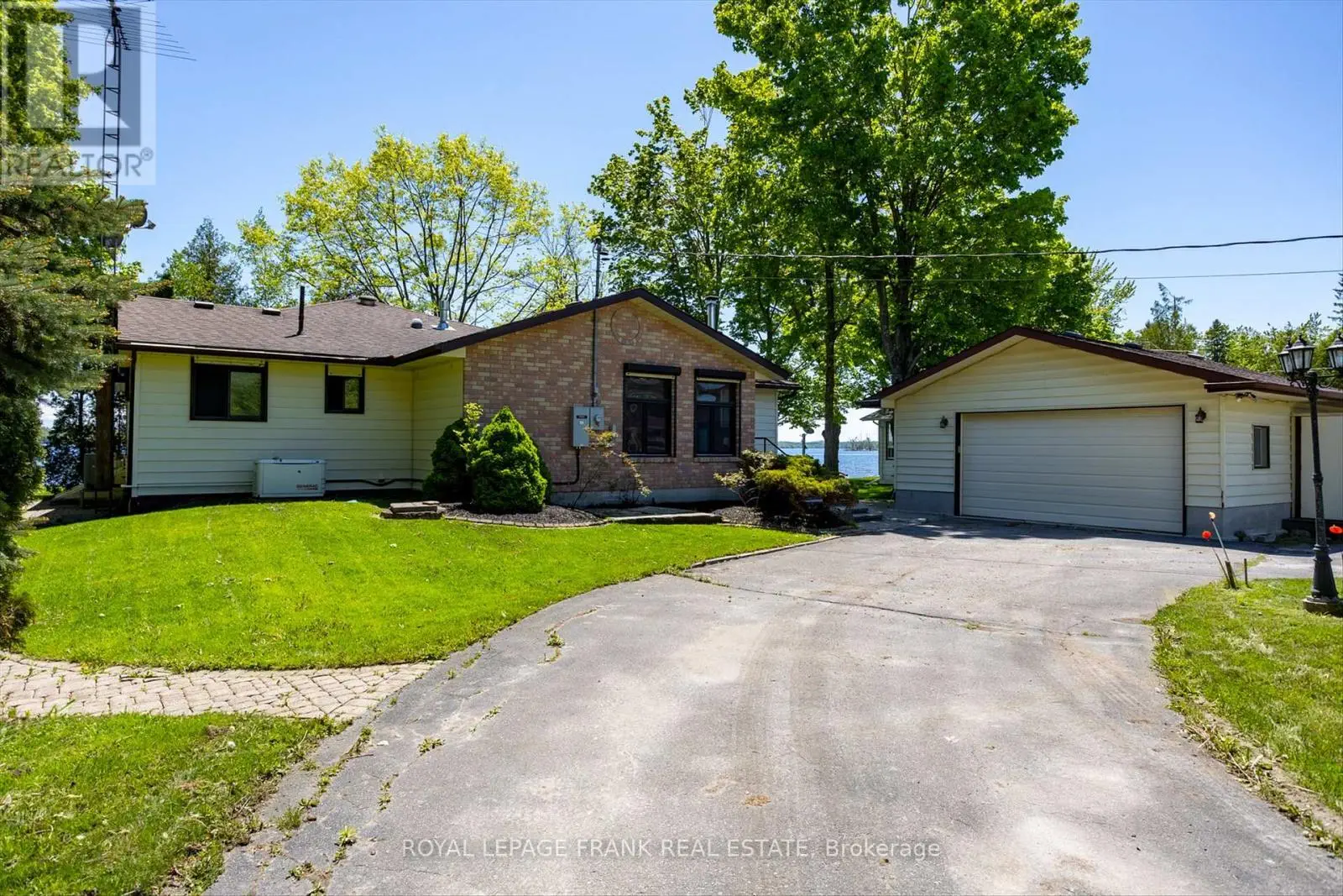 3 Clonsilla Drive, Kawartha Lakes, Ontario  K0M 1A0 - Photo 3 - X12177010