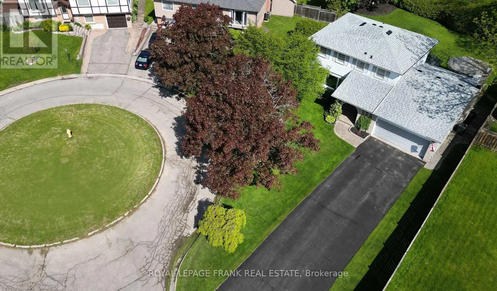 15 Sunicrest Court, Clarington, Ontario  L1C 3V3 - Photo 3 - E12177946
