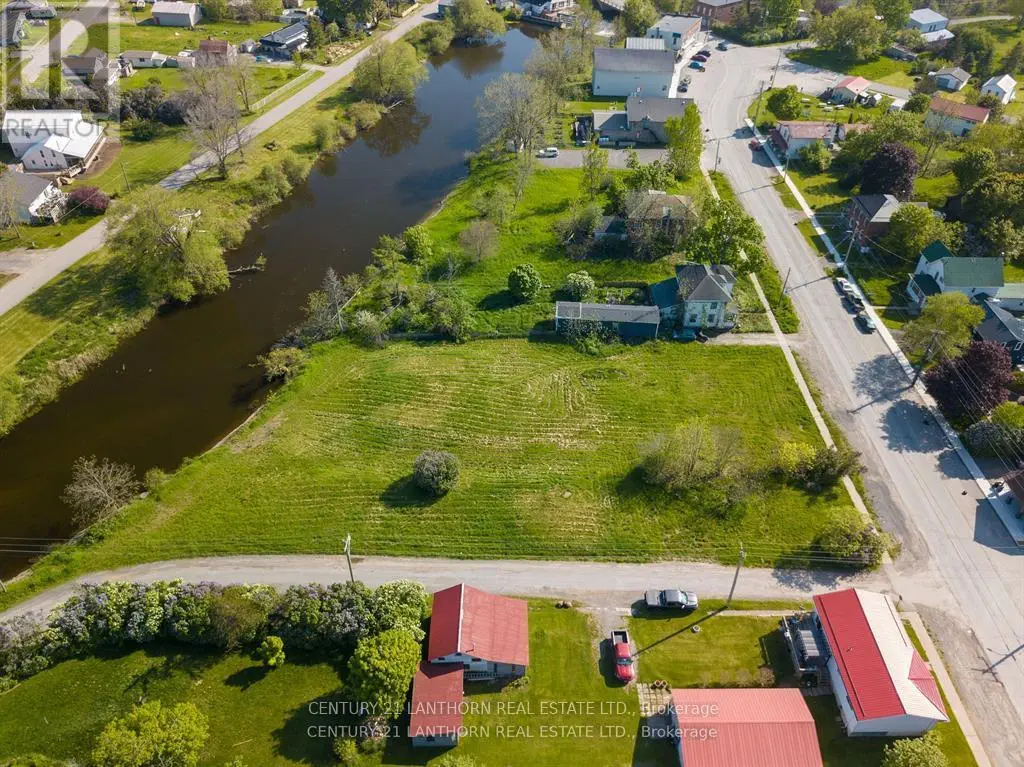 35 Mill Street, Prince Edward County, Ontario  K0K 1L0 - Photo 3 - X12178020