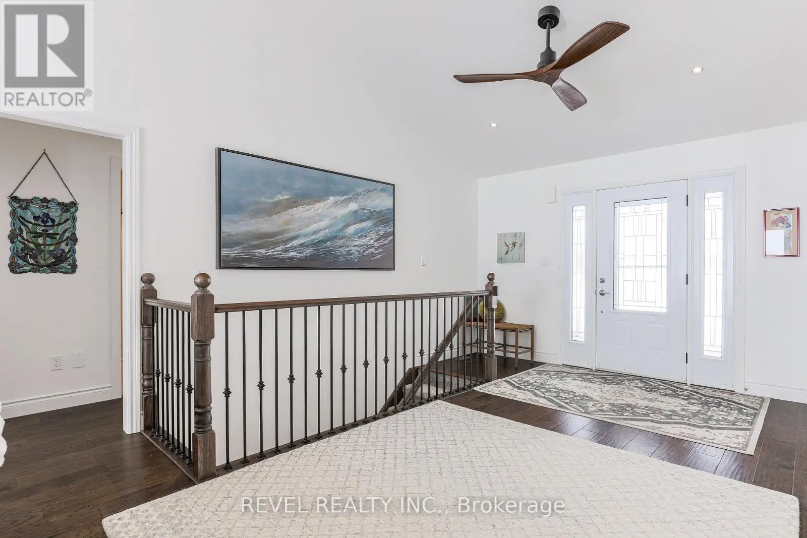 35 Bruce Crescent, Kawartha Lakes, Ontario  K0M 2M0 - Photo 2 - X12030752