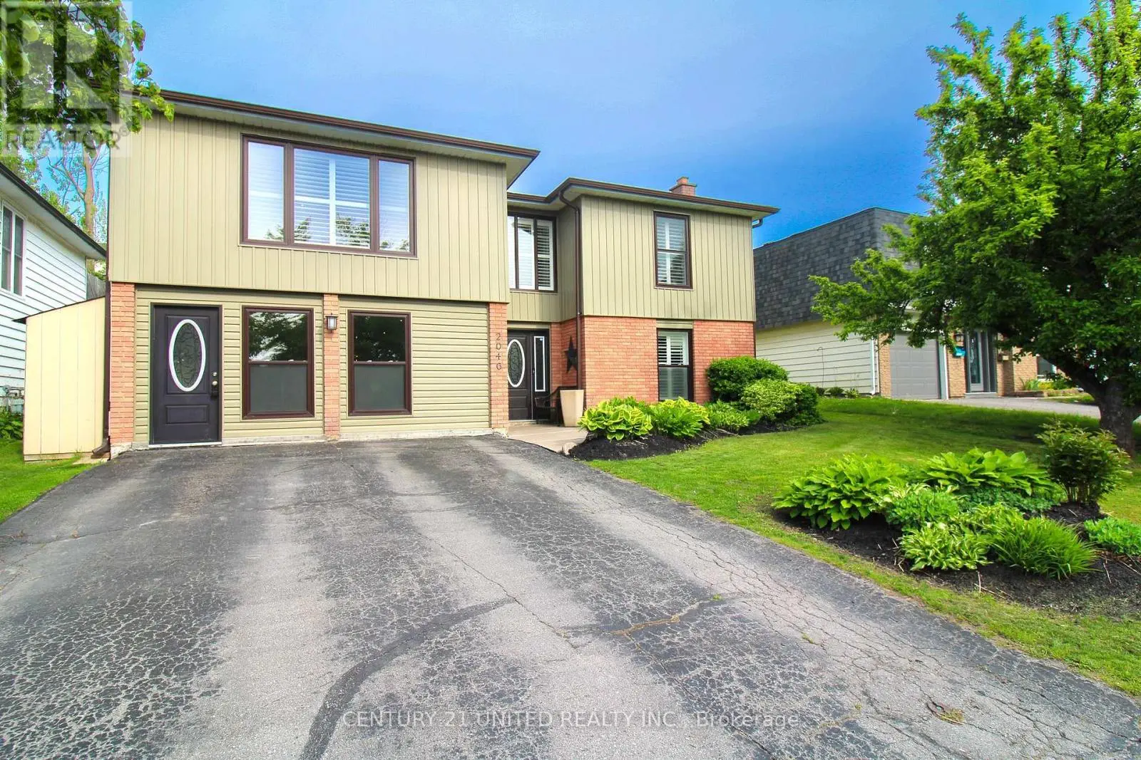 2046 Meadowview Road, Peterborough East, Ontario  K9L 1S4 - Photo 2 - X12178527