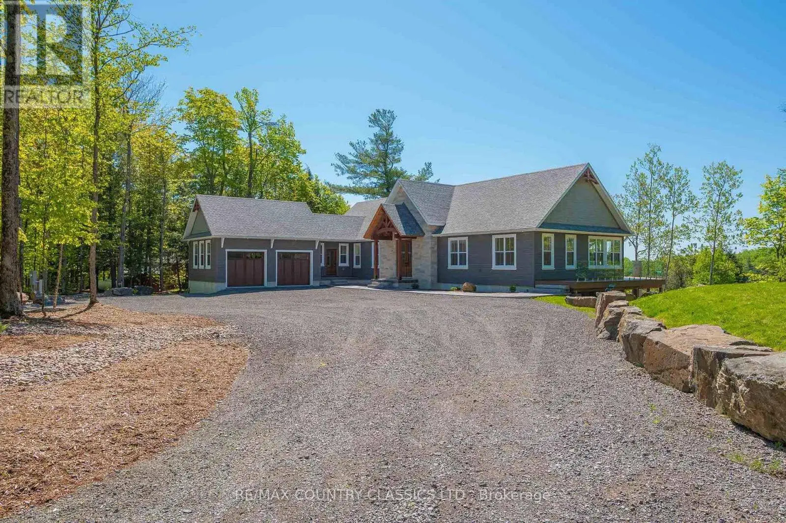 400 Antelope Trail, North Kawartha, Ontario  K0L 1A0 - Photo 2 - X12178654