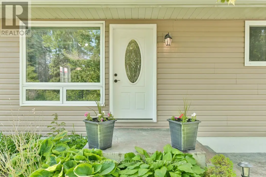 429 Elzevir Road, Tweed, Ontario  K0K 3J0 - Photo 3 - X12178827