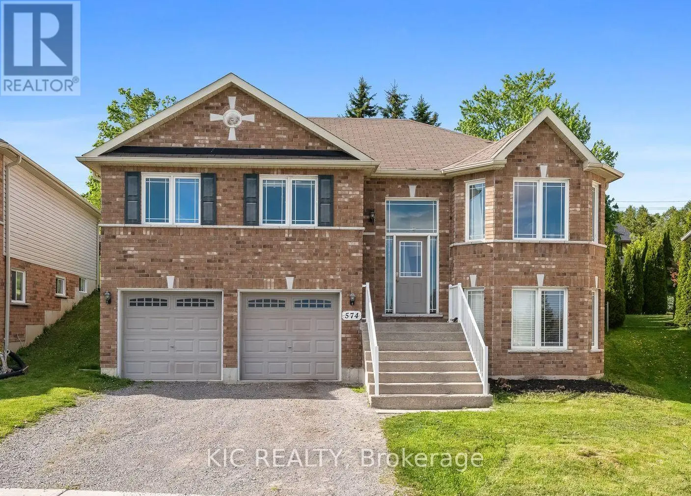 574 Clancy Crescent, Peterborough West, Ontario  K9K 2S2 - Photo 2 - X12178886