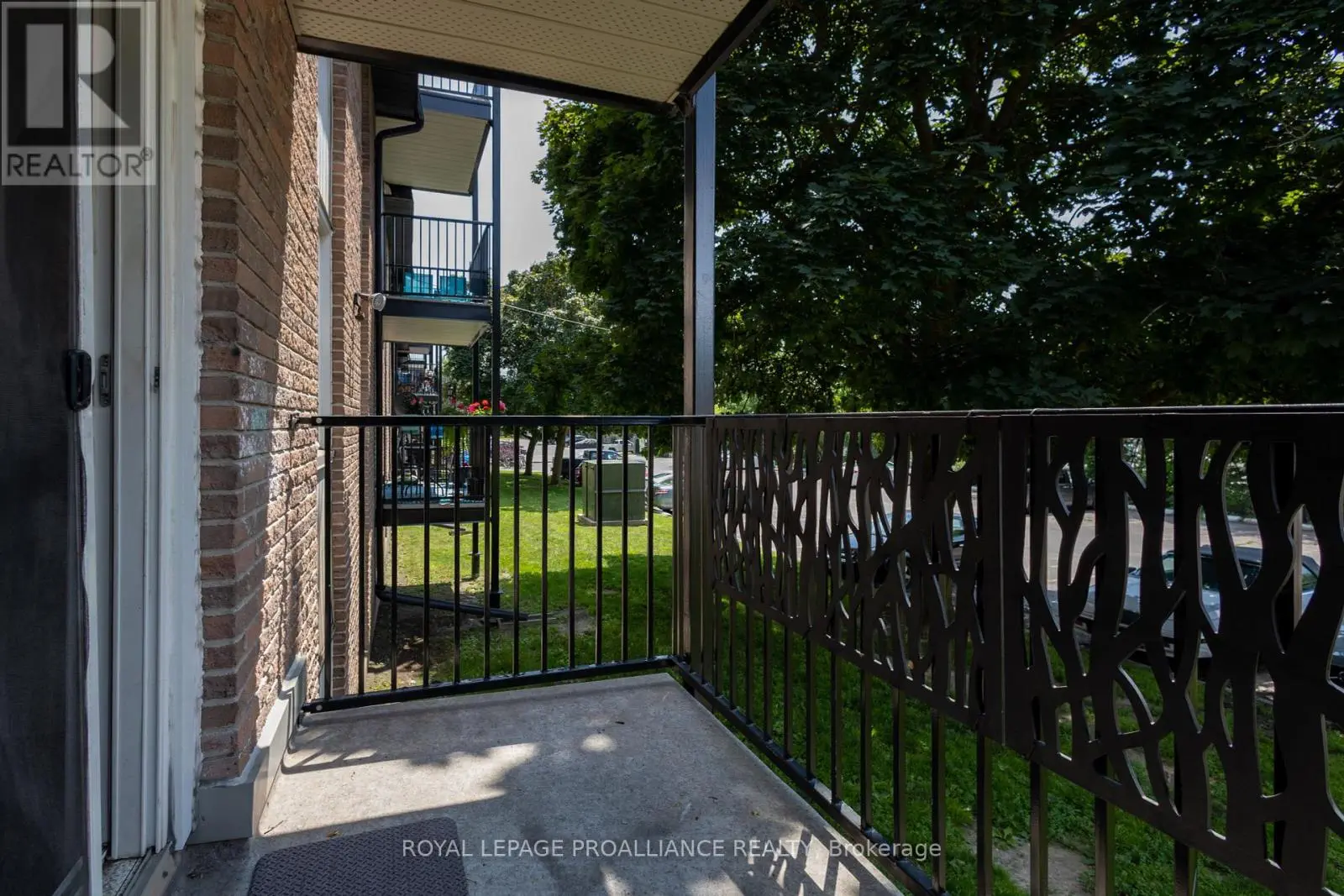 202 - 25 College Street E, Belleville, Ontario  K8P 2E3 - Photo 2 - X12179246