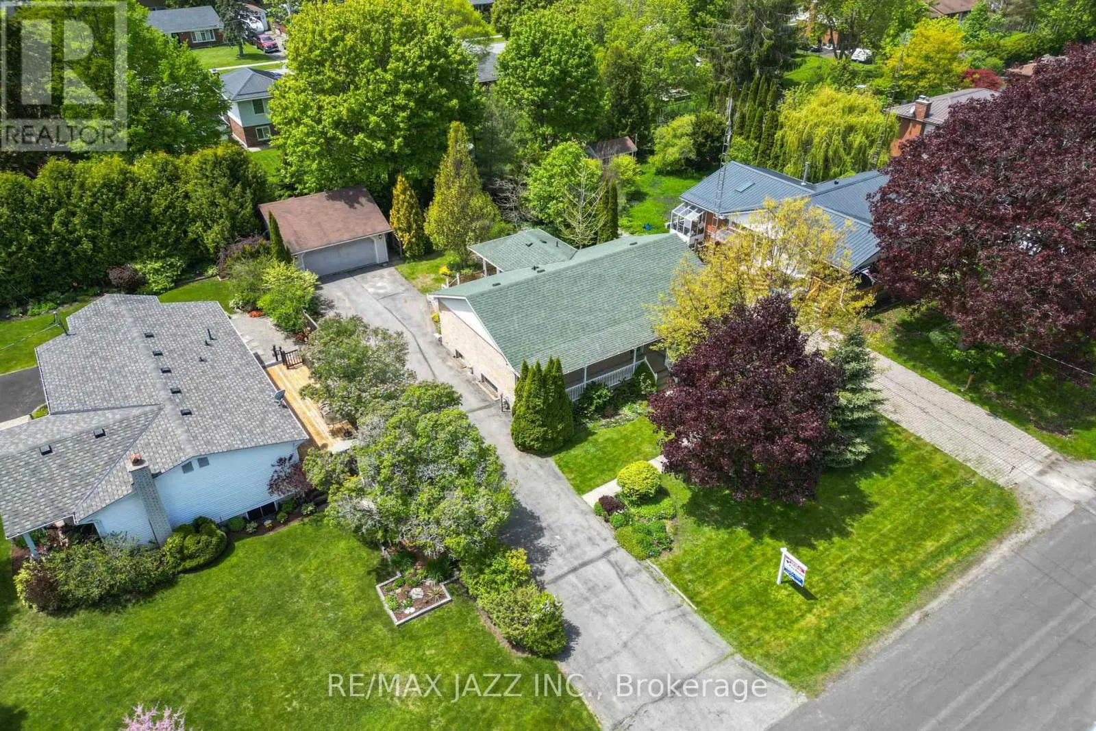 13 Springbrook Road, Cobourg, Ontario  K9A 4H8 - Photo 3 - X12179424