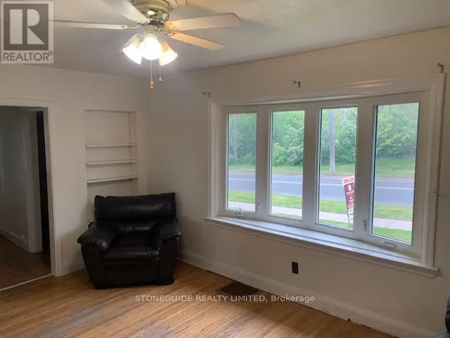 724 Fairbairn Street, Peterborough North, Ontario  K9H 6B6 - Photo 2 - X12179432