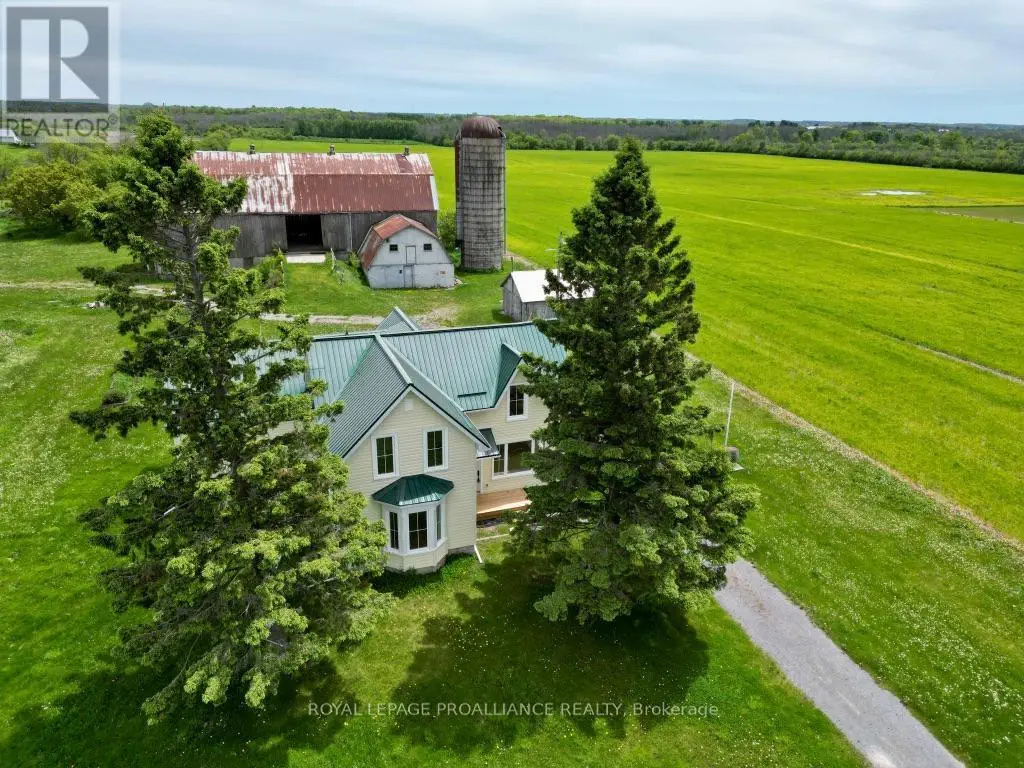 2961 Victoria Road, Prince Edward County, Ontario  K0K 1L0 - Photo 1 - X11887997