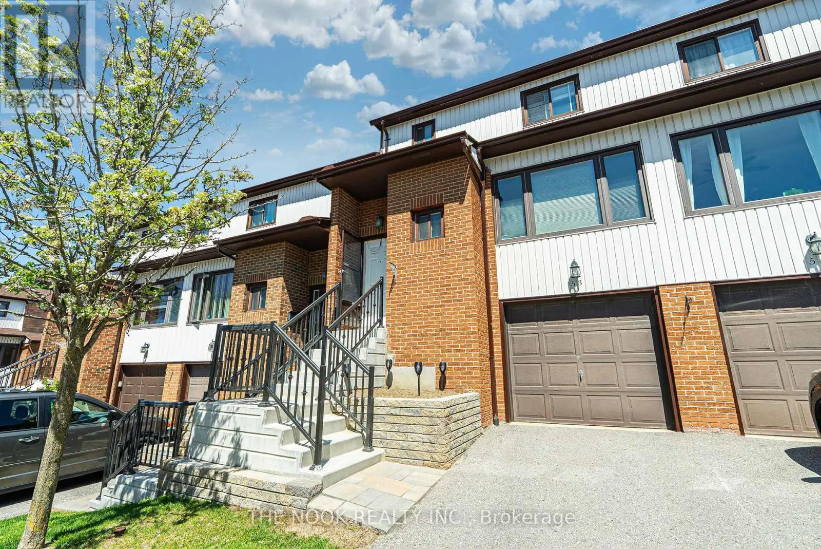 53 - 765 Oklahoma Drive, Pickering, Ontario  L1W 3C9 - Photo 1 - E12180138