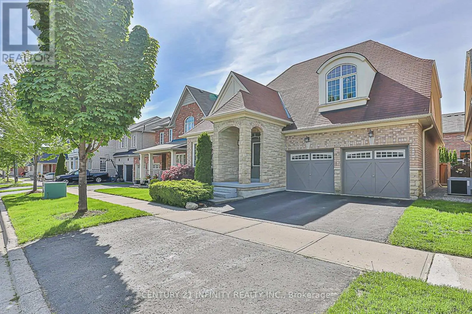 64 Gamble Drive, Ajax, Ontario  L1Z 0H7 - Photo 2 - E12180364
