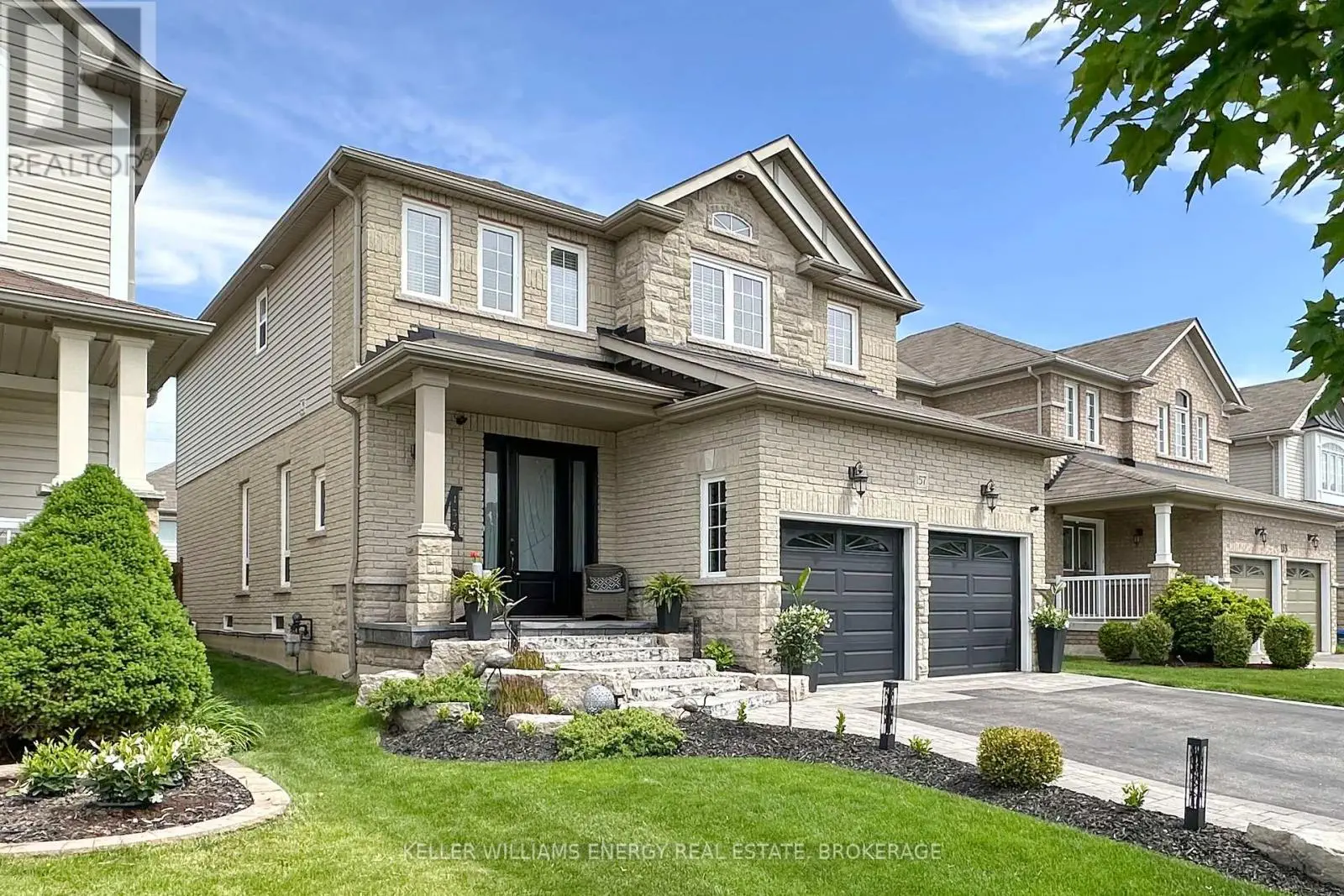157 Dadson Drive, Clarington, Ontario  L1C 5M7 - Photo 2 - E12180571