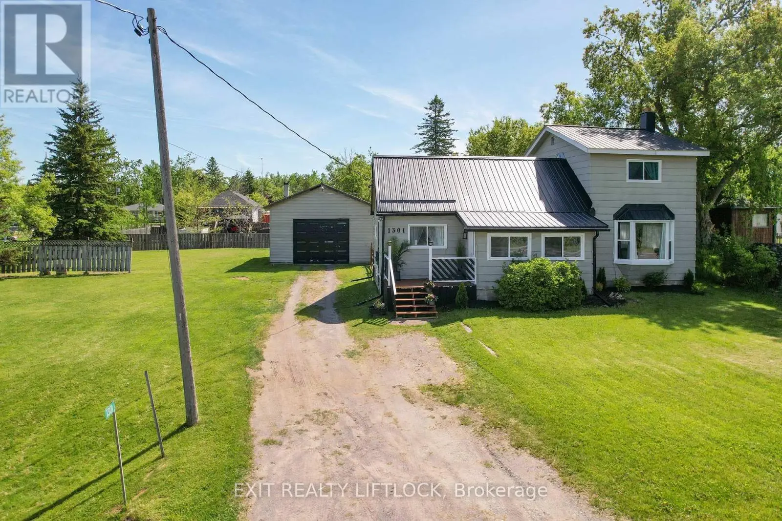 1301 County Rd 28, Otonabee-South Monaghan, Ontario  K0L 1V0 - Photo 1 - X12180783