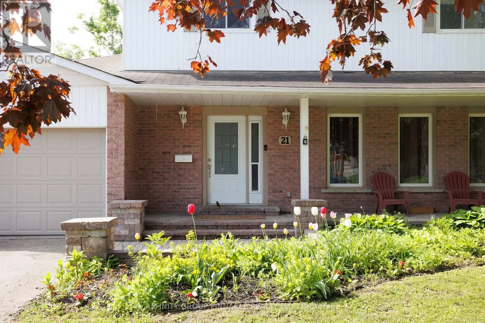 21 Mcdonagh Drive, Kawartha Lakes, Ontario  K9V 5A9 - Photo 2 - X12134541