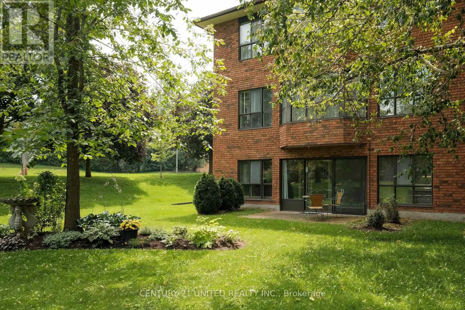 102 - 921 Armour Road, Peterborough East, Ontario  K9H 7K5 - Photo 2 - X12180881
