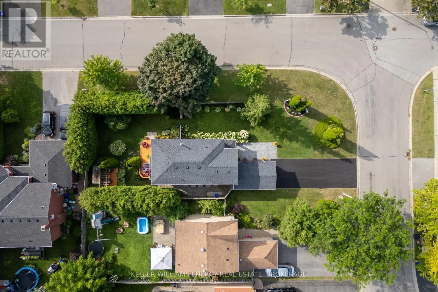 1 Aldcroft Crescent, Clarington, Ontario  L1C 4P2 - Photo 3 - E12181673