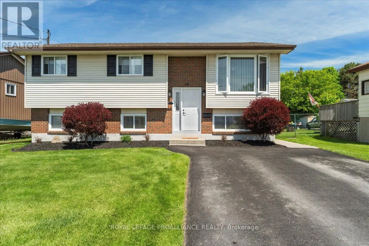 46 Safe Boulevard, Belleville, Ontario  K8N 2W9 - Photo 1 - X12181499