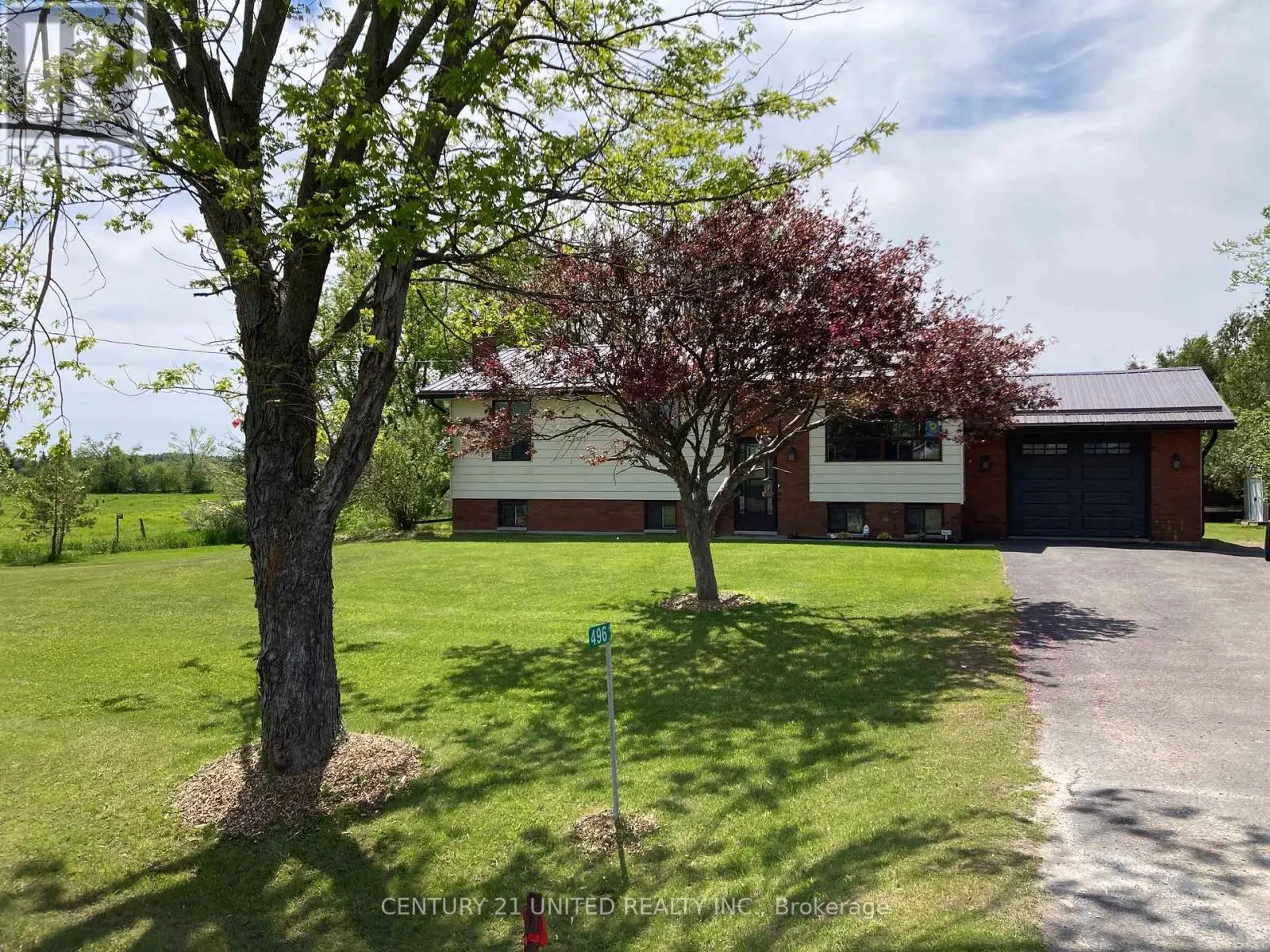 496 Pigeon Lake Road, Kawartha Lakes, Ontario  K9V 4R3 - Photo 3 - X12181657