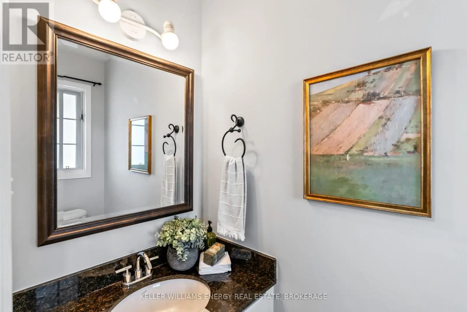86 Somerscales Drive, Clarington, Ontario  L1C 5B7 - Photo 3 - E12181719