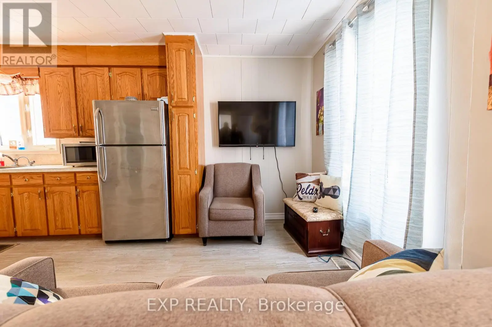 92 Hollywood Avenue, Smooth Rock Falls, Ontario  P0L 2B0 - Photo 3 - T12181722