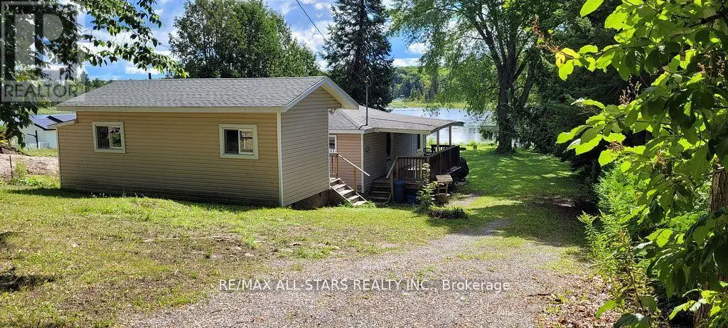 136 Coldstream Road, Kawartha Lakes, Ontario  K0M 1N0 - Photo 3 - X12181985