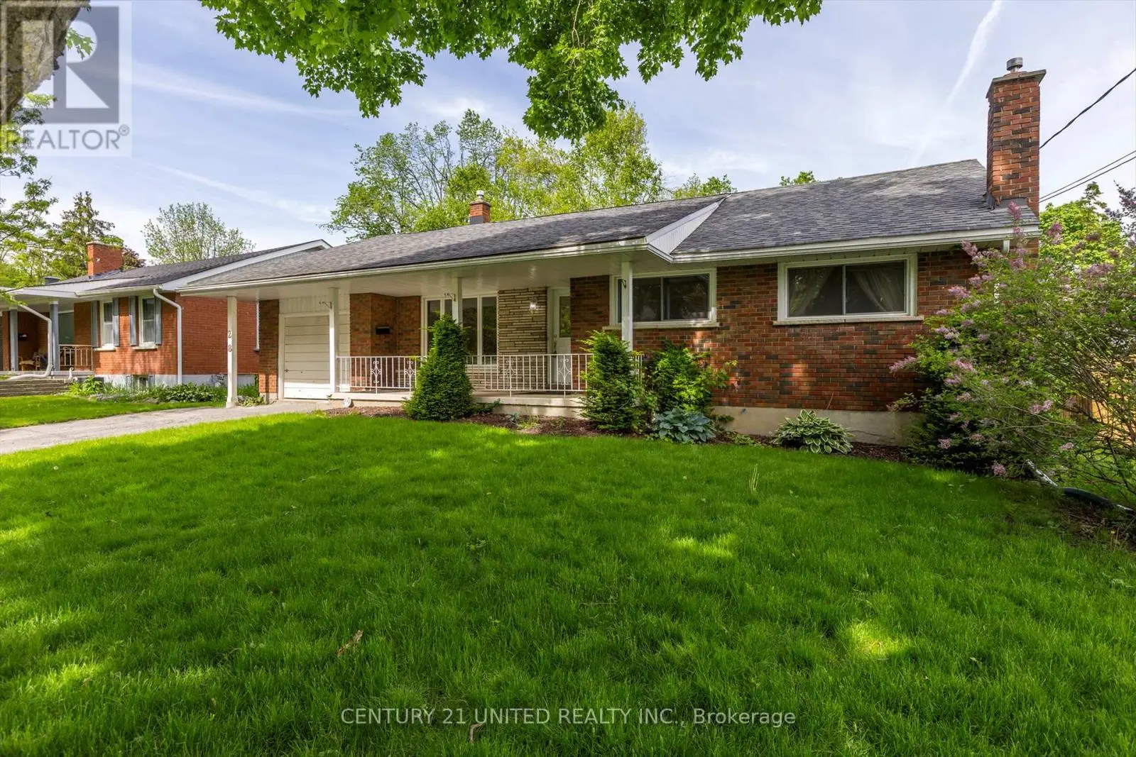 28 Larchwood Avenue, Peterborough West, Ontario  K9J 1M6 - Photo 2 - X12182240
