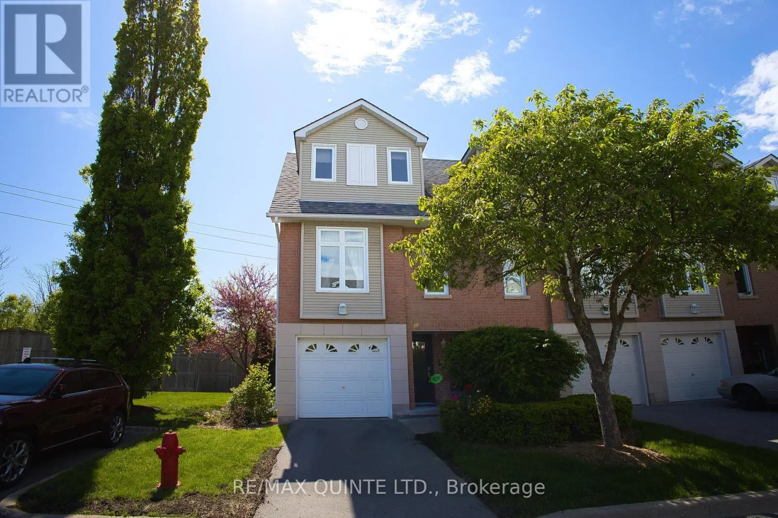 1 - 9 Progress Avenue, Belleville, Ontario  K8P 4Z3 - Photo 1 - X12182309